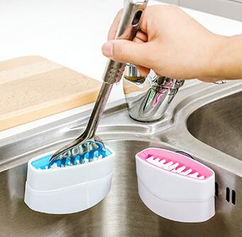 Creative Kitchen Knife Fork Chopsticks Cleaning Brush With Suction