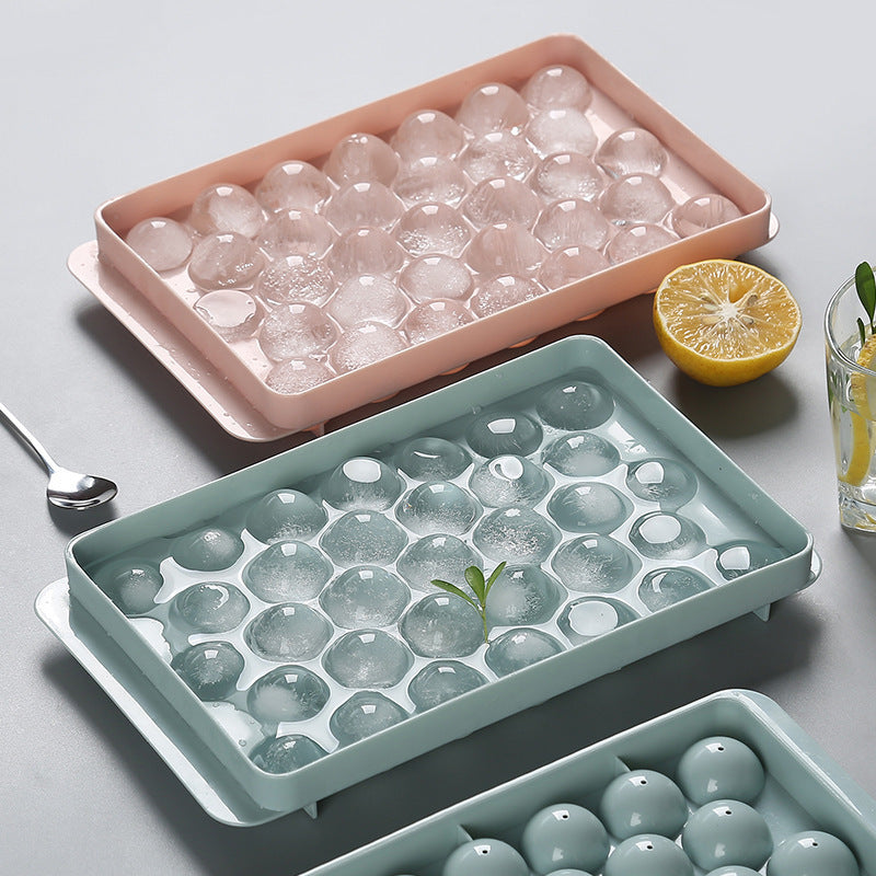 Chill Perfect Drinks: Ice Tray 3D Round Ice Molds Magic