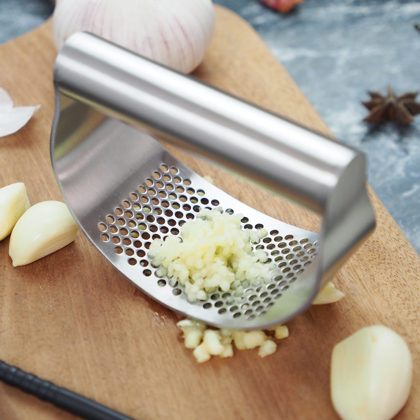 Effortless Upgraded Stainless Steel Garlic Press Manual Ginger Crusher