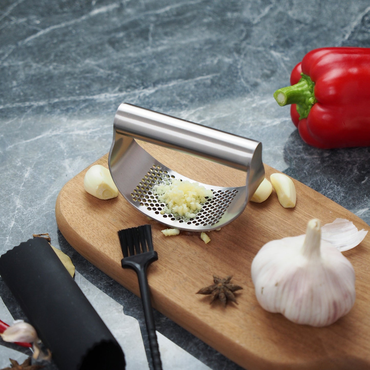 Effortless Upgraded Stainless Steel Garlic Press Manual Ginger Crusher