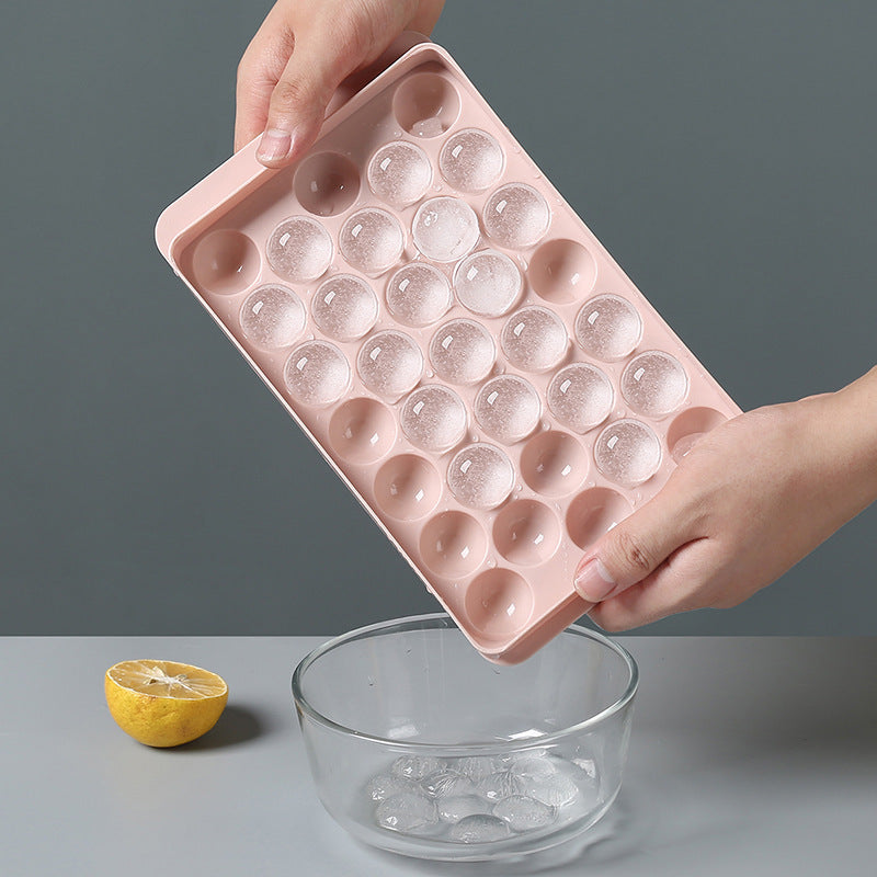 Chill Perfect Drinks: Ice Tray 3D Round Ice Molds Magic