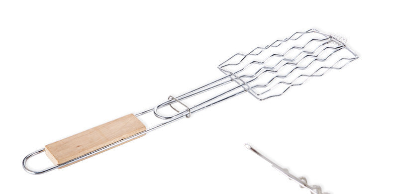 Ultimate Outdoor Grilling Accessories: Wooden Handle Barbecue Clip Set