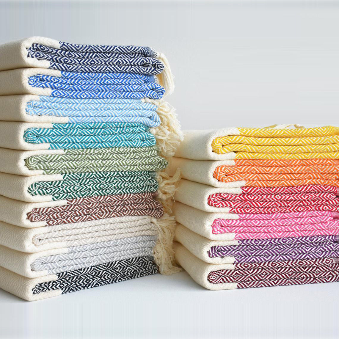 Luxurious Handmade Tassel Blanket Turkish Beach Towel – Vibrant Colors