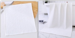 Quick-Dry Cotton Waffle Bath Towel - Soft & Absorbent