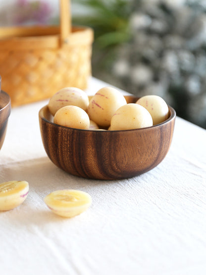 Natural Wooden Bowl: Elegant Kitchen & Restaurant Food Container