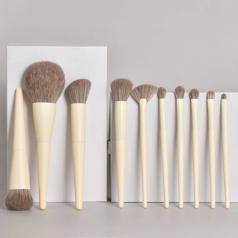 Zero Makeup Brush Set: 10 Nylon Beauty Tools