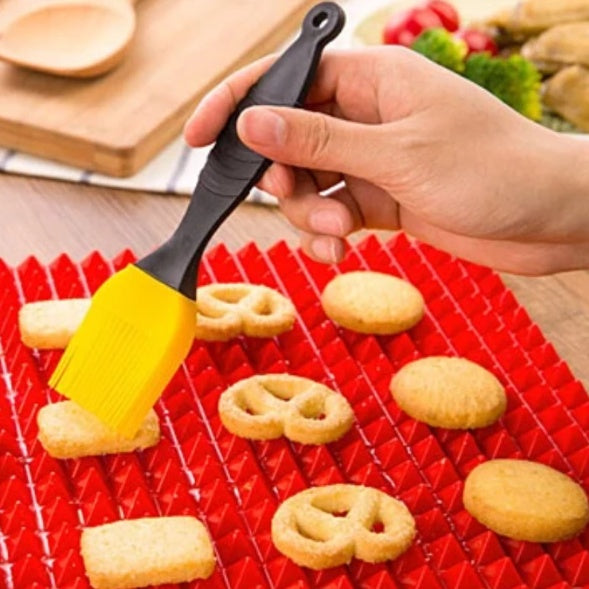 Pyramid Pro Non-Stick Silicone Cooking Mat